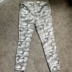 Pilcro and the Letterpress High Rise Skinny Metallic Camo Print Jeans